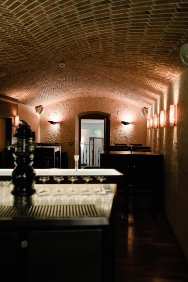 Kluet Hotel ฮาเมลน์ ภายนอก รูปภาพ