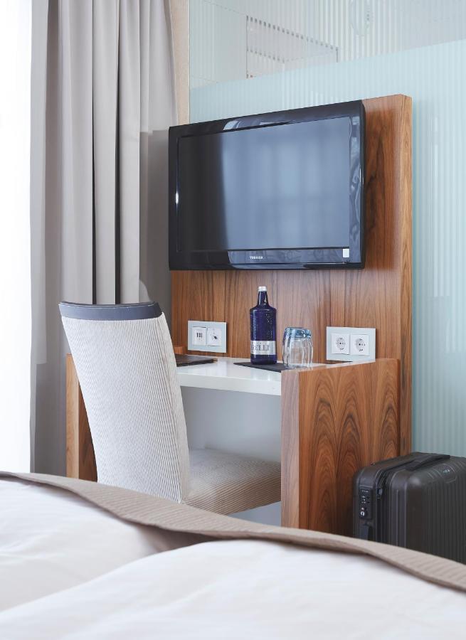 Kluet Hotel ฮาเมลน์ ภายนอก รูปภาพ